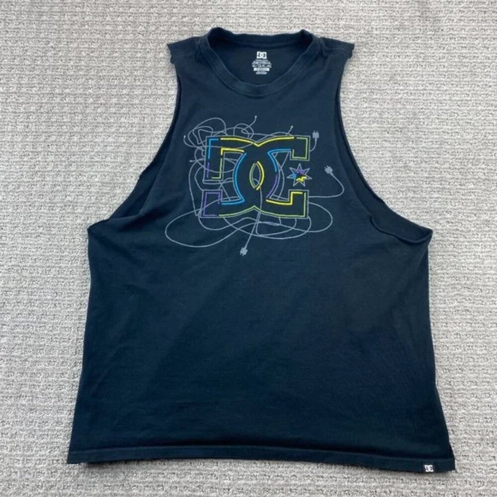 DC Shoes Shirt Men Extra Large XL Black Modified Cut-Off Sleeveless T-Shirt